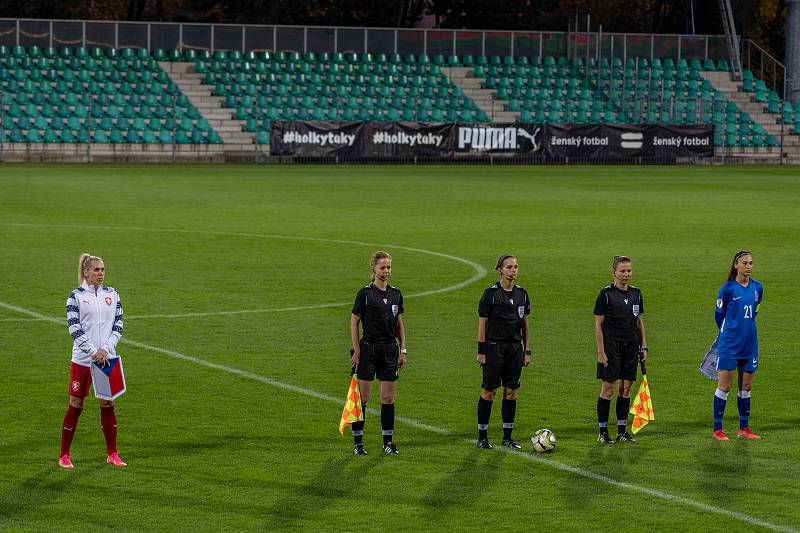 Kvalifikační utkání ve fotbale dnes odehrály v Chomutově ženy reprezentace ČR proti soupeři z Azerrbajdžánu. Výsledek utkání 3:0. (27.10.2020)