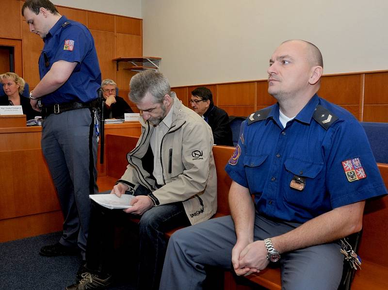 Obžalovaný Richard Slaný u chomutovského soudu.