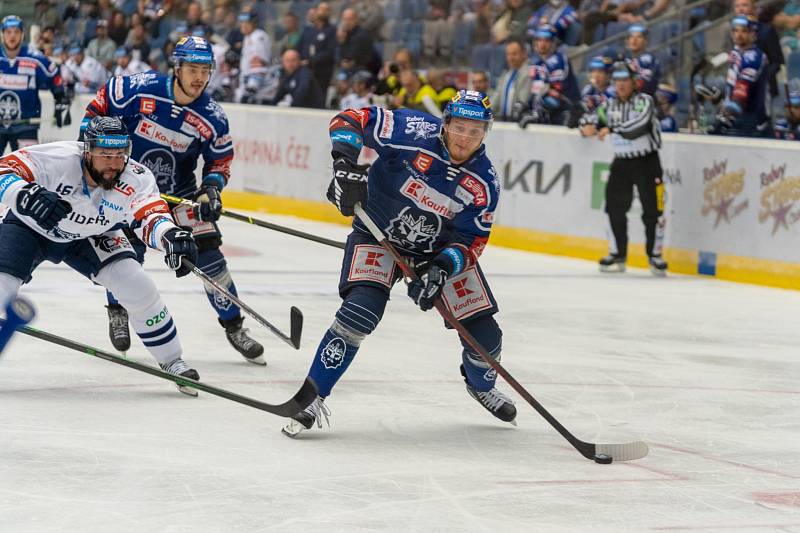 Kladno se na startu extraligy utkalo v Chomutově s Vítkovicemi.