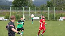 Spořice - Ledvice 5 : 0,domácí v zeleném.