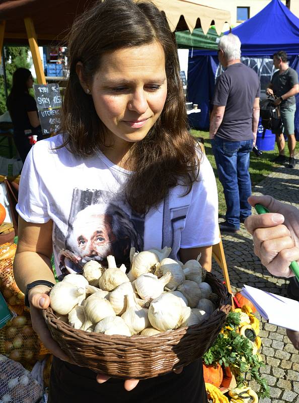 Slavnosti česneku ve Strupčicích.