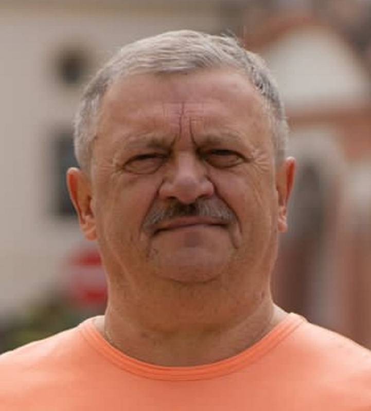 Ladislav Kosán (SPD s podporu PRO), 70 let, bývalý šéf okresního státního zastupitelství