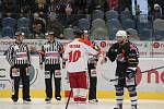 Z druhého barážového zápasu Piráti Chomutov - HC Olomouc.