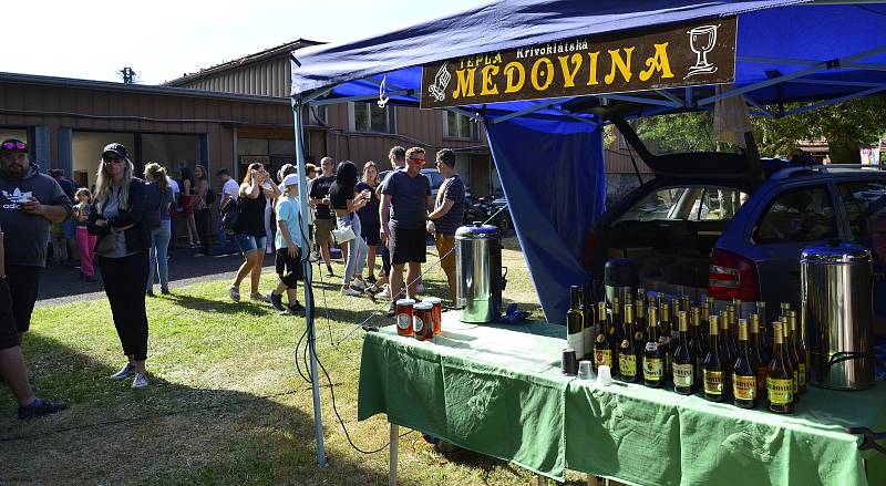 V Bolebořském kulturním areálu proběhly hudební slavnosti. Bohaté občerstvení, atrakce pro děti a účast pěti hudebních kapel.