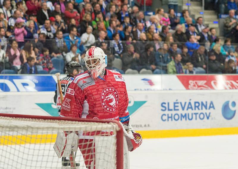 Piráti Chomutov - Oceláři Třinec, 4. zápas čtvrtfinále play off