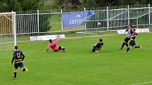 Spořice v černobílém porazily Libochovice 3:0