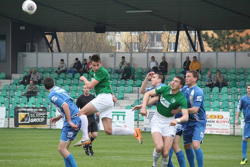 FC Chomutov - FK Králův Dvůr 3:0.