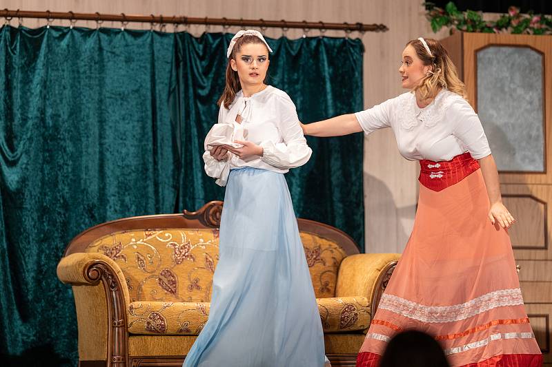 Chomutovské Divadlo NaOko uvedlo druhou reprízu hry Deskový statek