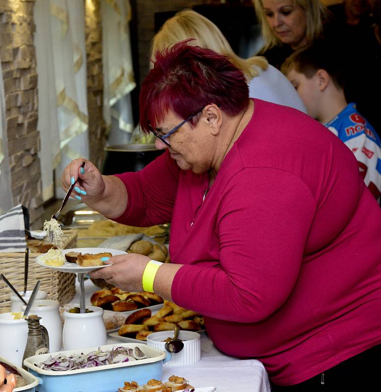 Zabijačkové hody v restauraci Druhý mlýn v Bezručovém údolí