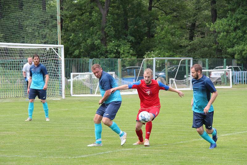 Údlice (v modrém) naposledy zdolaly Strupčice 4:1.