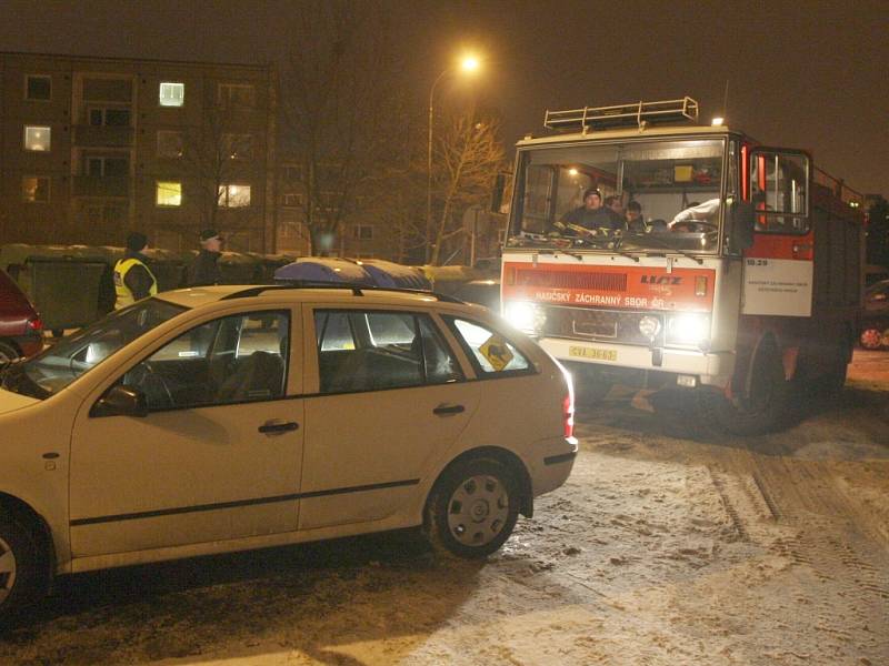 Vozidlo chomutovských hasičů při kontrolní akci neprojelo hned na pěti vybraných lokalitách.