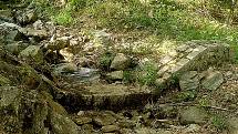 Osecký potok je bez vody.