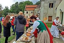 Podzimní slavnost na zámku Poláky nabídne pokrmy podle historických receptů.