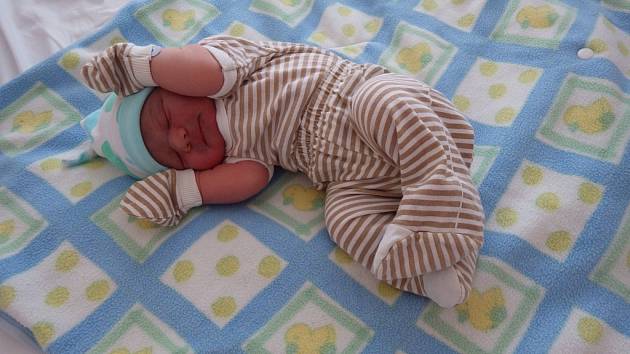 Ondra se narodil 22.1.2018 ve 4:57 v chomutovské nemocnici s 3,35 kg a 51 cm. Jeho rodiči jsou Veronika Janderková a Martin Reiner. 