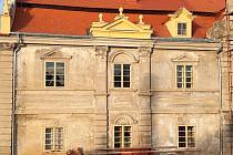 Poznáte zajímavý barokní zámek na Chomutovsku?