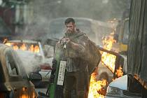 Chris Hemsworth v akčním snímku Extraction.