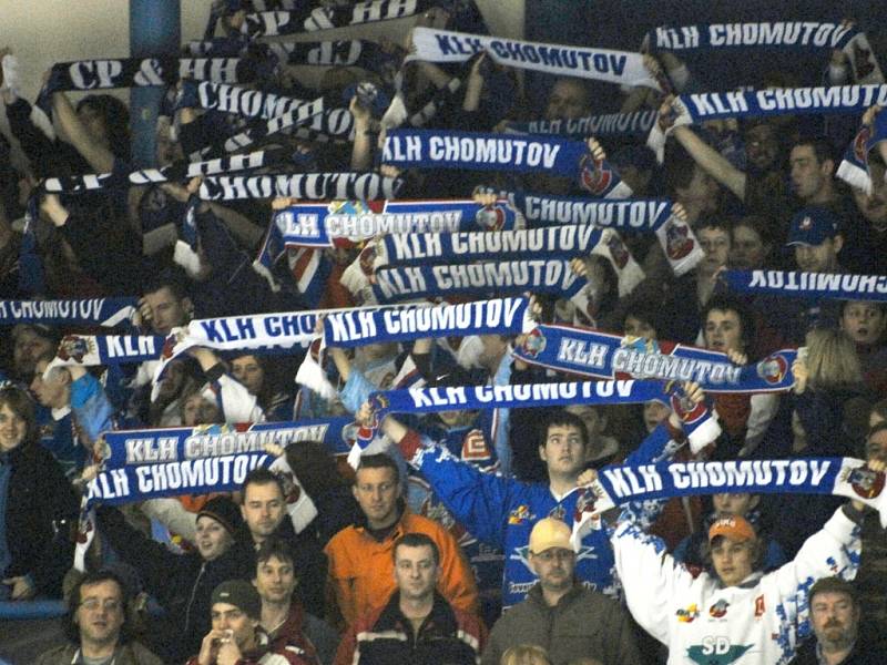 V pondělním druhém zápase play off mezi Chomutovem a Vrchlabím se domácí opět dokázali prosadit, tentokráte 4:1. Vedou v sérii 2:0.