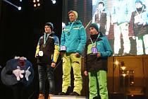 První medailový ceremoniál mají za sebou Zimní olympijské hry dětí a mládeže.