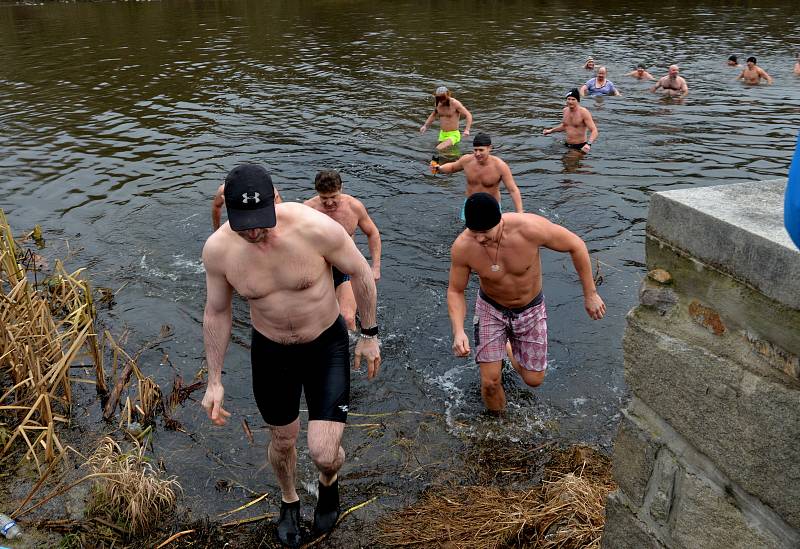 V Kadani otužilci pokořili Ohři