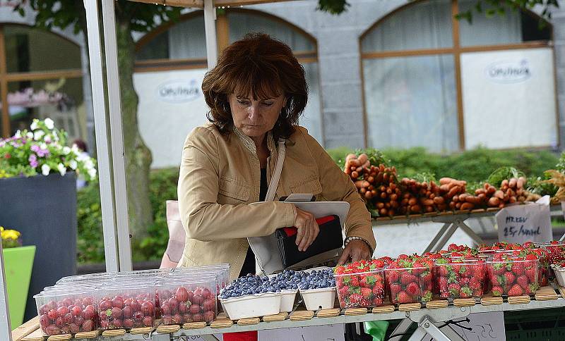 Farmářské trhy v Jirkově.