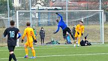 FC Chomutov v černém – Dukla Praha B 0:5 (0:3)