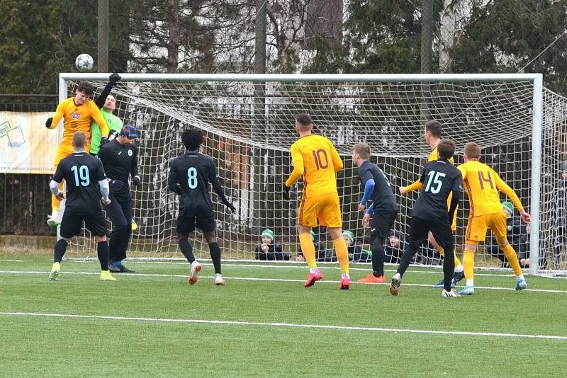 FC Chomutov v černém – Dukla Praha B 0:5 (0:3)