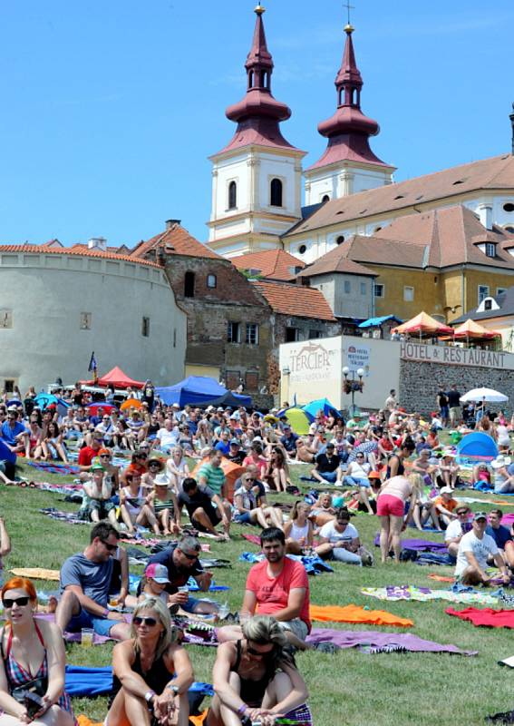 Kadaní burácelo Vysmáté léto