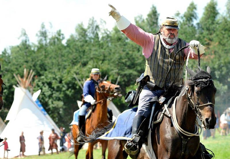 Poslední indiánské války 2016 v Březně.