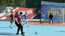 2. letní futsalová liga CHLMF a zápas Draci Most - Union Brothers, hráči Draci Most v černém.