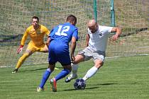 SK Černovice - SK Liběšice 4:0, domácí v modrém.