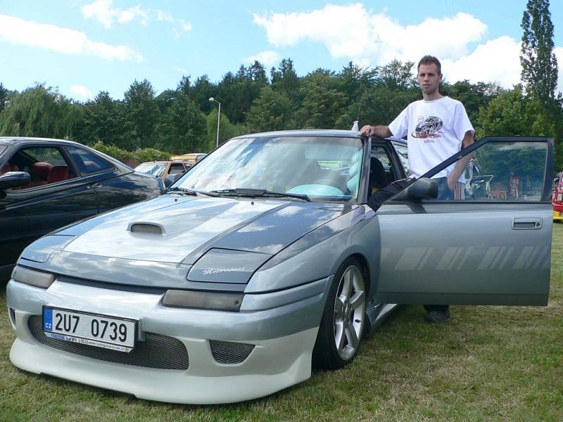 Snímky z klášterecké tuning party.