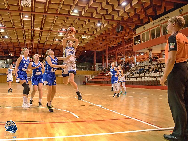 Zápas chomutovských basketbalistek.