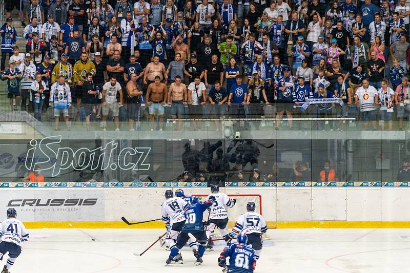 Kladno se na startu extraligy utkalo v Chomutově s Vítkovicemi.