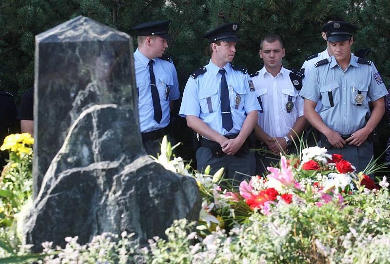 Uctění památky zastřeleného policisty Romana Jedličky