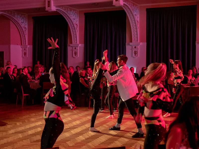 Reprezentační ples města Chomutova proběhl i v roce 2019.