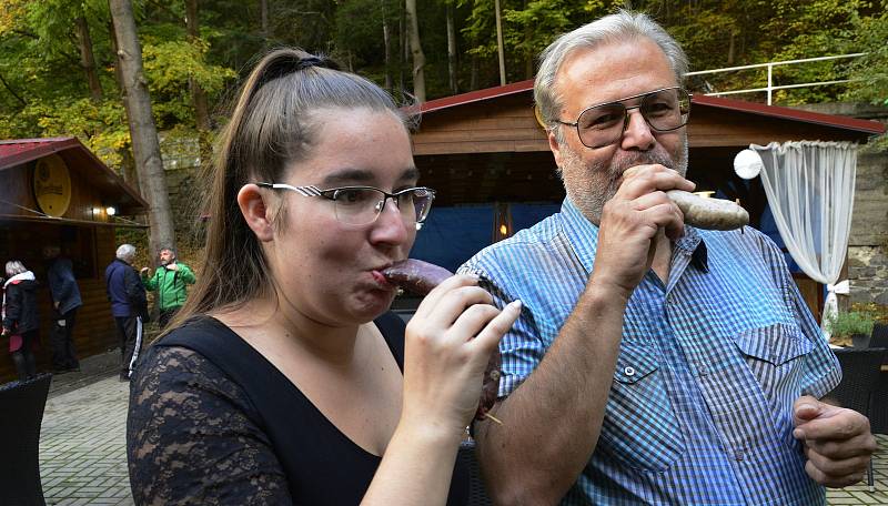 Zabijačkové hody v restauraci Druhý mlýn v Bezručovém údolí