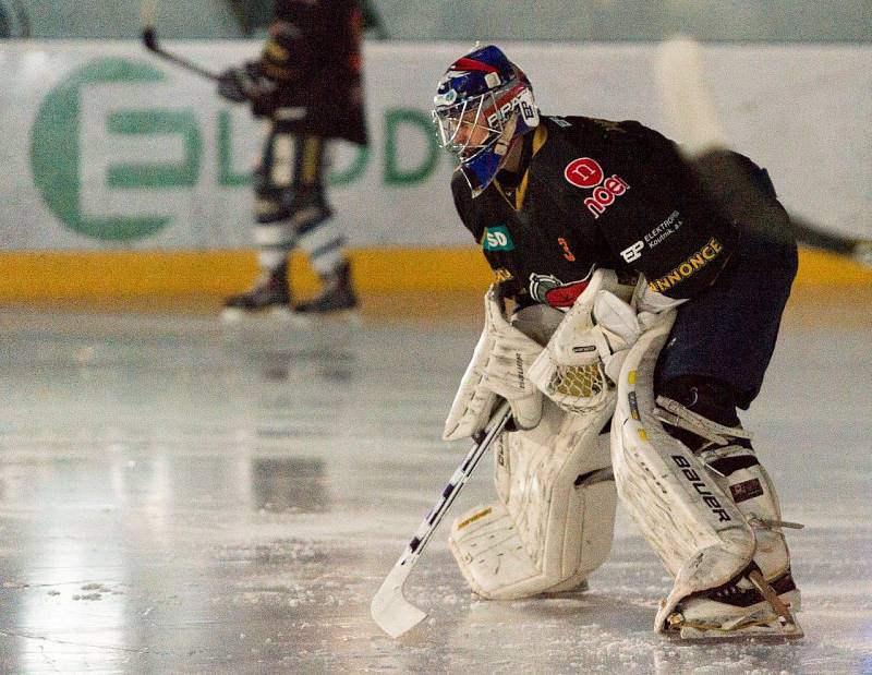 Z barážového zápasu Piráti Chomutov - HC Olomouc.