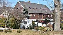 Kulturní dům Horalka Blatenským nestačí. Obec koupila dům v Radenově a chce ho využít jako komunitní centrum.