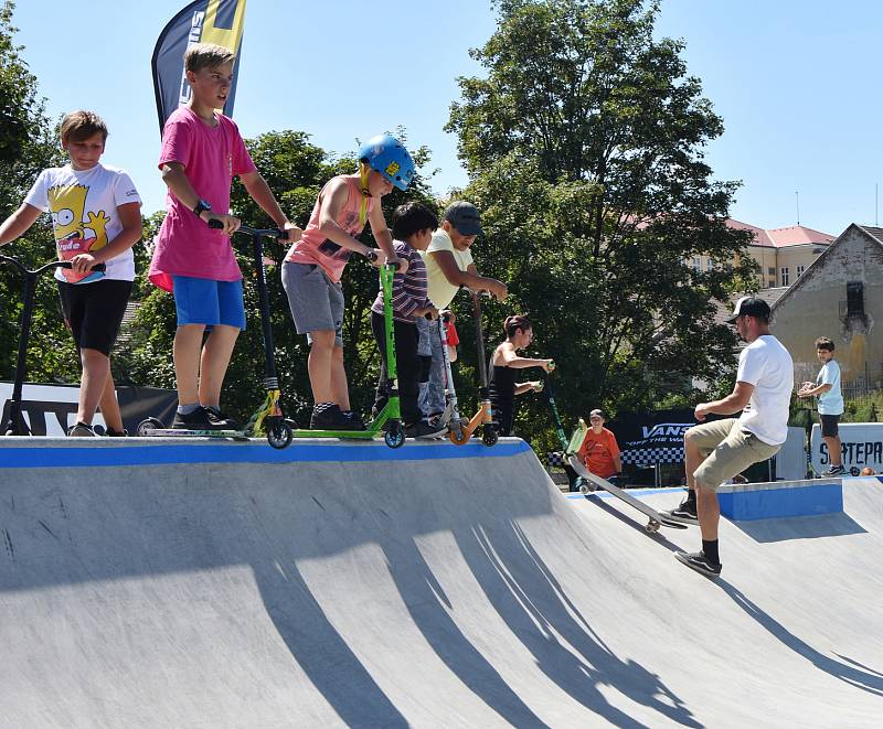 V Kadani prověřili nový skatepark.