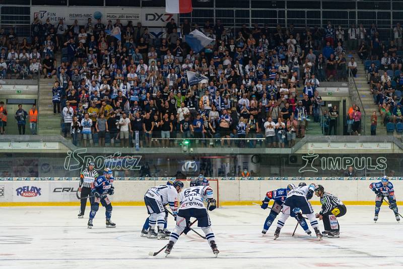 Kladno se na startu extraligy utkalo v Chomutově s Vítkovicemi.