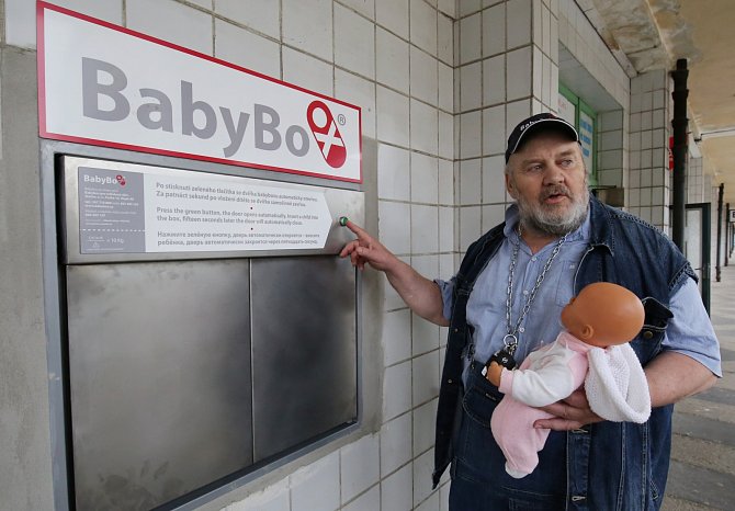 Nemocnice Chomutov má babybox nové generace