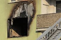 Požár bytu v paneláku na sídlišti Kamenná v Chomutově