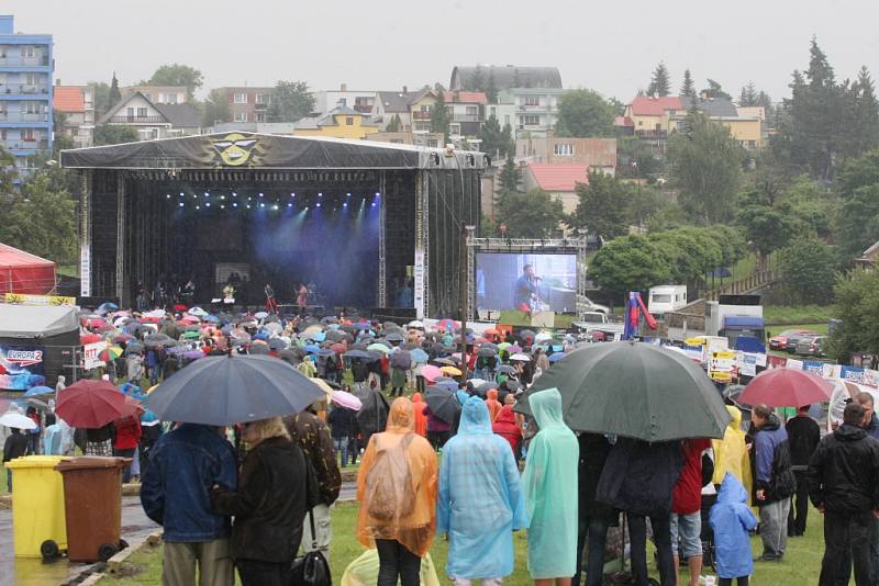 Rockový festival Vysmáté léto 2012.