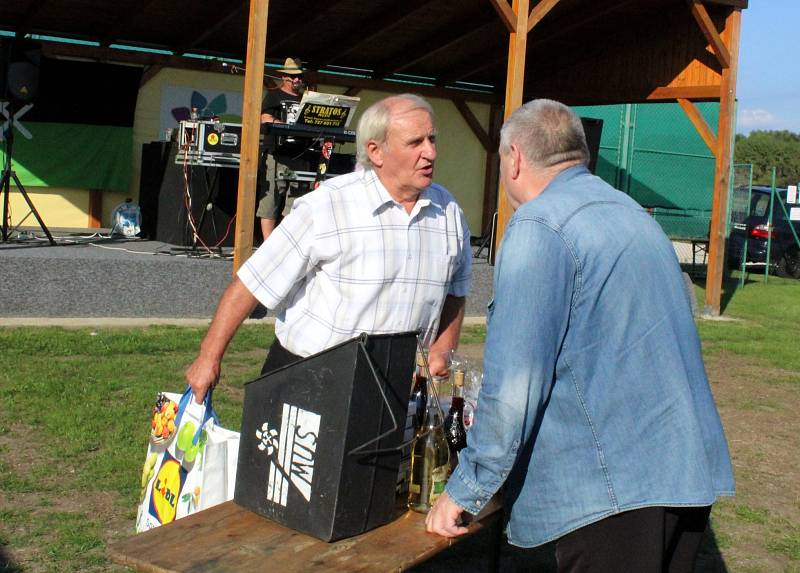 Švermováci se opět sešli ve sportovní areálu ve Strupčicích.