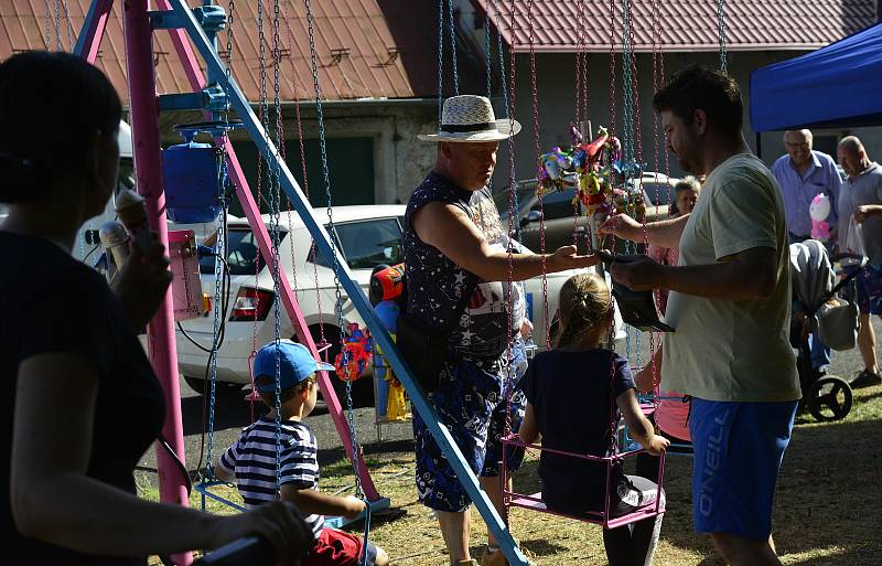 V Bolebořském kulturním areálu proběhly hudební slavnosti. Bohaté občerstvení, atrakce pro děti a účast pěti hudebních kapel.