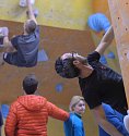 Lezecká stěna v Jirkově přilákala v sobotu spoustu adrenalinových sportovců.