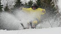 Párty u bazénu ve Ski areálu Alšovka u Klášterce nad Ohří.