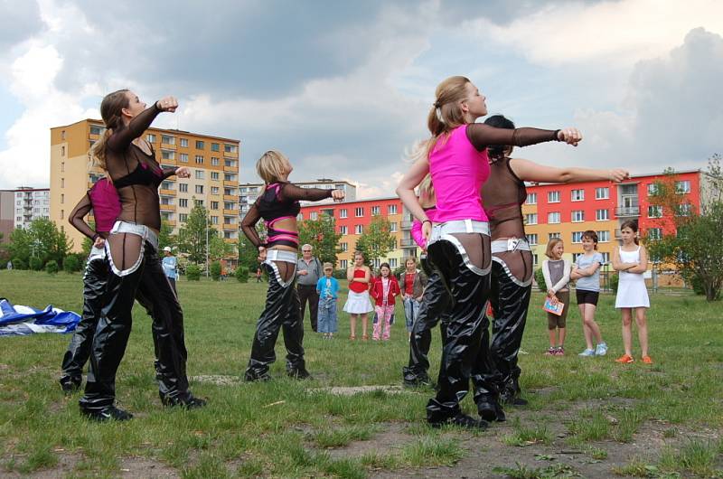 Taneční vystoupení skupiny Reflex.