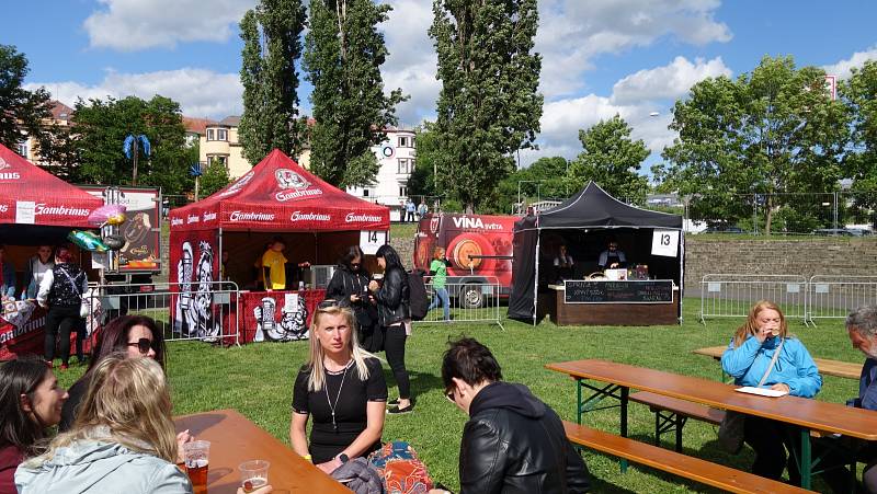 Květenles v Chomutově byl prima. Užili si jej všichni.