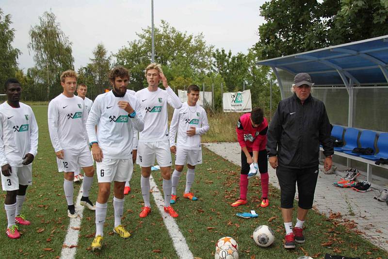 FC Chomutov – Baník Březenecká 0:2. 